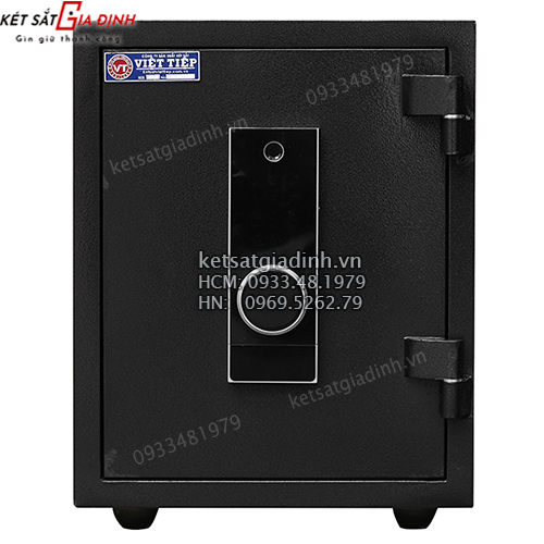 Két sử dụng mặt khóa vân tay và khóa điện tử cảm ứng