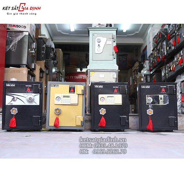 Két sắt mini khóa điện tử Kim Bảo KBE50 chống cháy