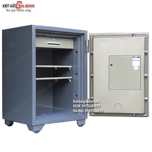 Bên trong két sắt nhập khẩu Booil BS-C880 khóa cơ