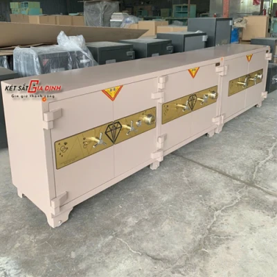 Két sắt đặt hàng tiệm vàng KTV215
