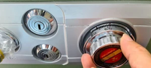 Giải pháp khi nhập đúng mật khẩu nhưng không mở được két sắt điện tử