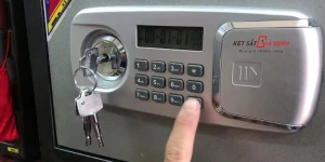 Hướng Dẫn Chi Tiết Cách Sử Dụng Két Sắt An Toàn