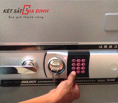 Cách đổi mật khẩu két sắt điện tử: Đảm bảo an toàn tài sản của bạn