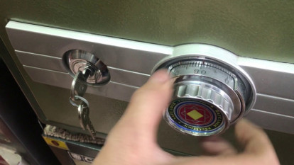 Hướng dẫn sử dụng két sắt Việt Tiệp chi tiết